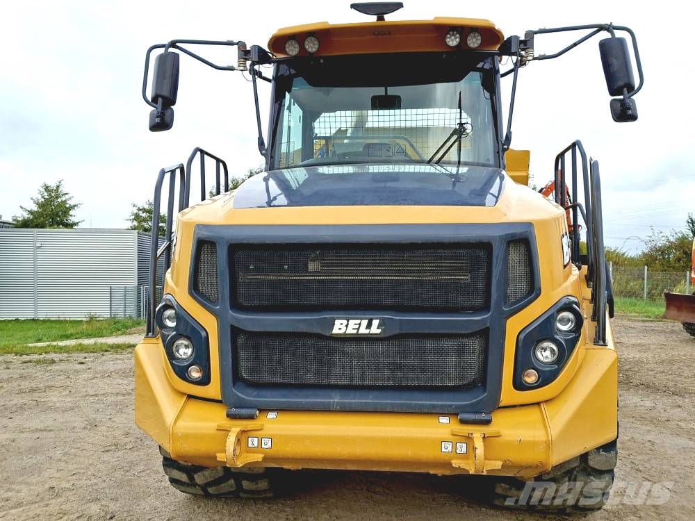 Bell B 30 E NB-5 Knik dumptrucks