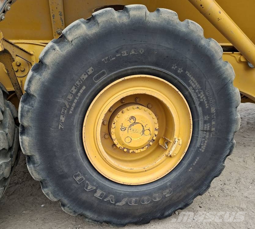 Bell B 30 E NB-5 Knik dumptrucks
