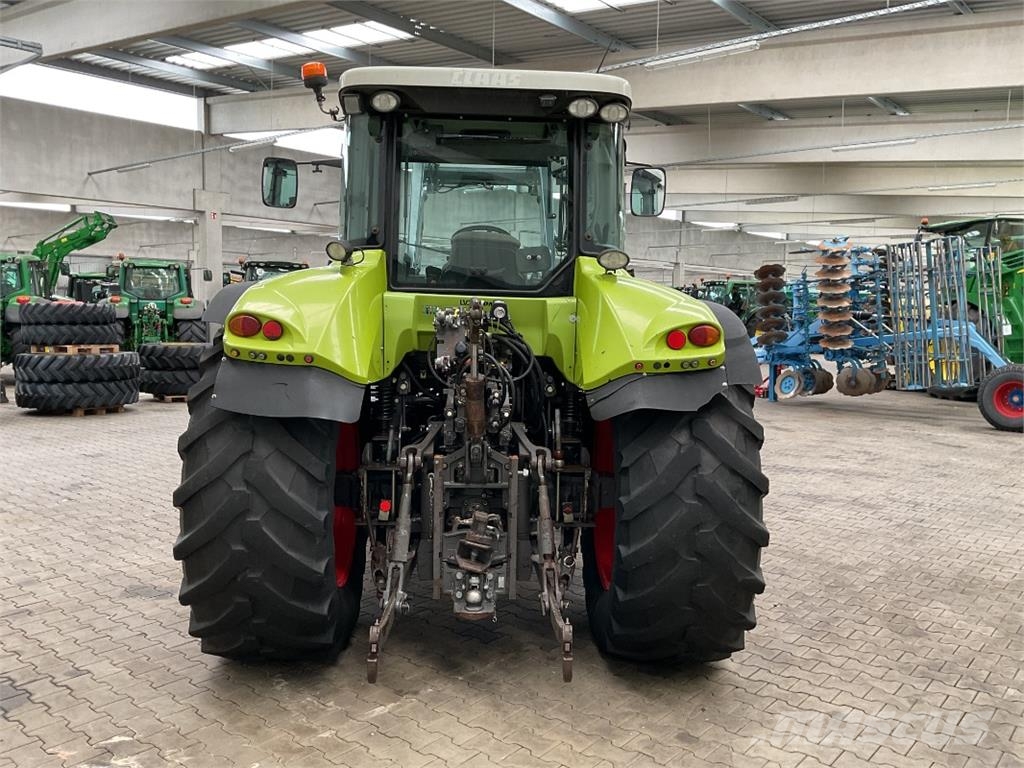 CLAAS Arion 630 트랙터