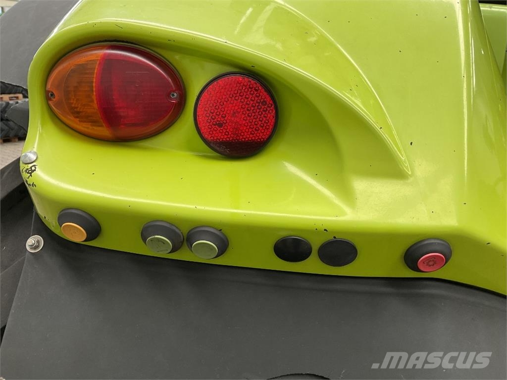 CLAAS Arion 630 트랙터