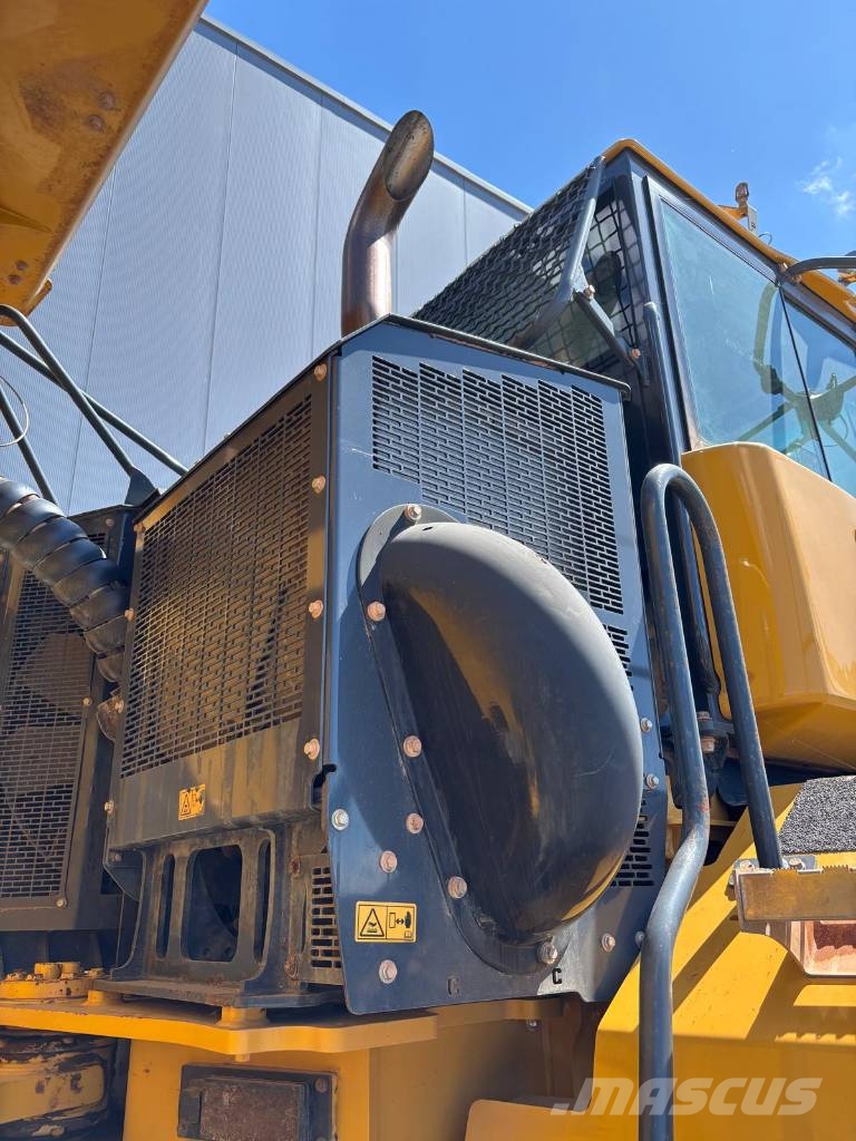 Bell B 45 E (Tailgate Available) Dúmpers articulados