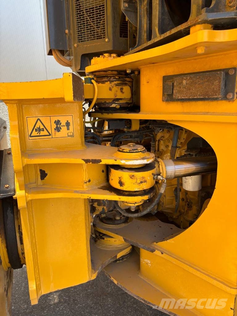 Bell B 45 E (Tailgate Available) Dúmpers articulados