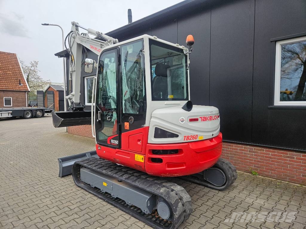 Takeuchi TB260 stage V Midigravere 7 - 12t