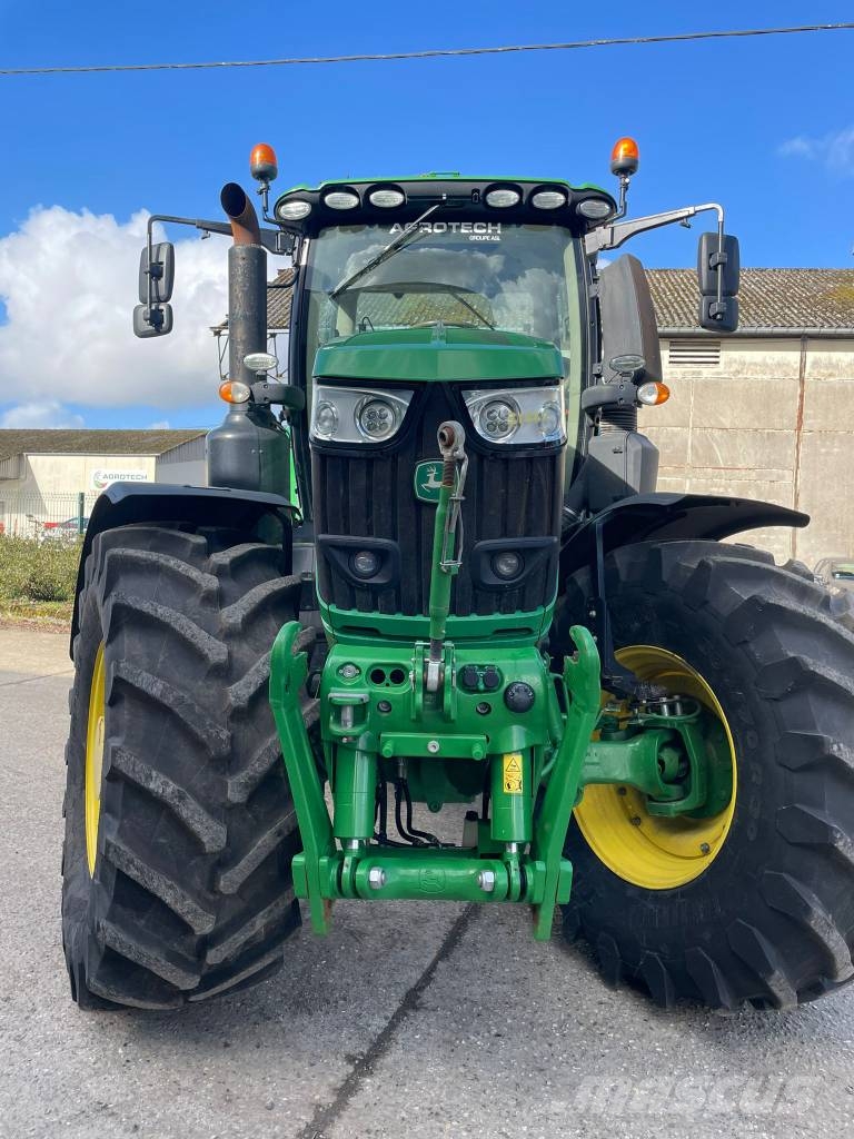 John Deere 6250 R Tracteur