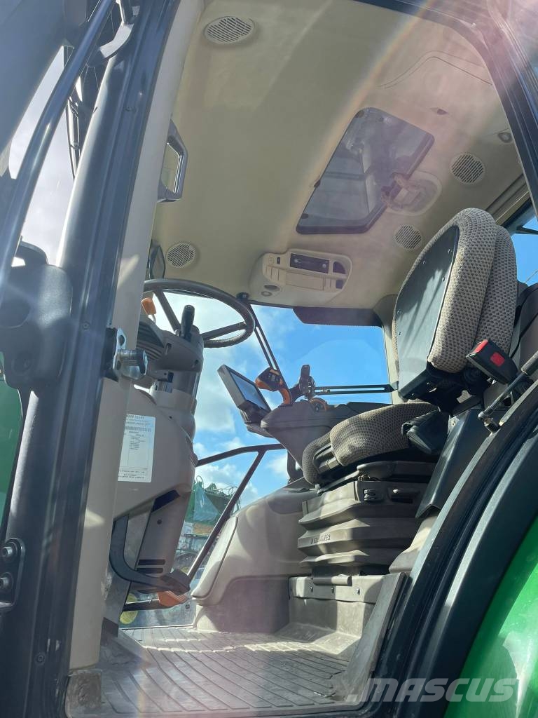 John Deere 6250 R Tracteur