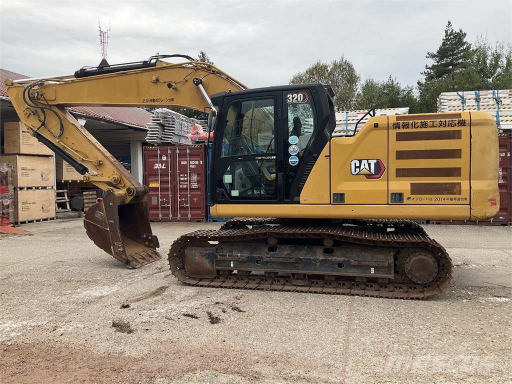 Pásový bagr Caterpillar 320, bagr 320 Pásové rýpadlá