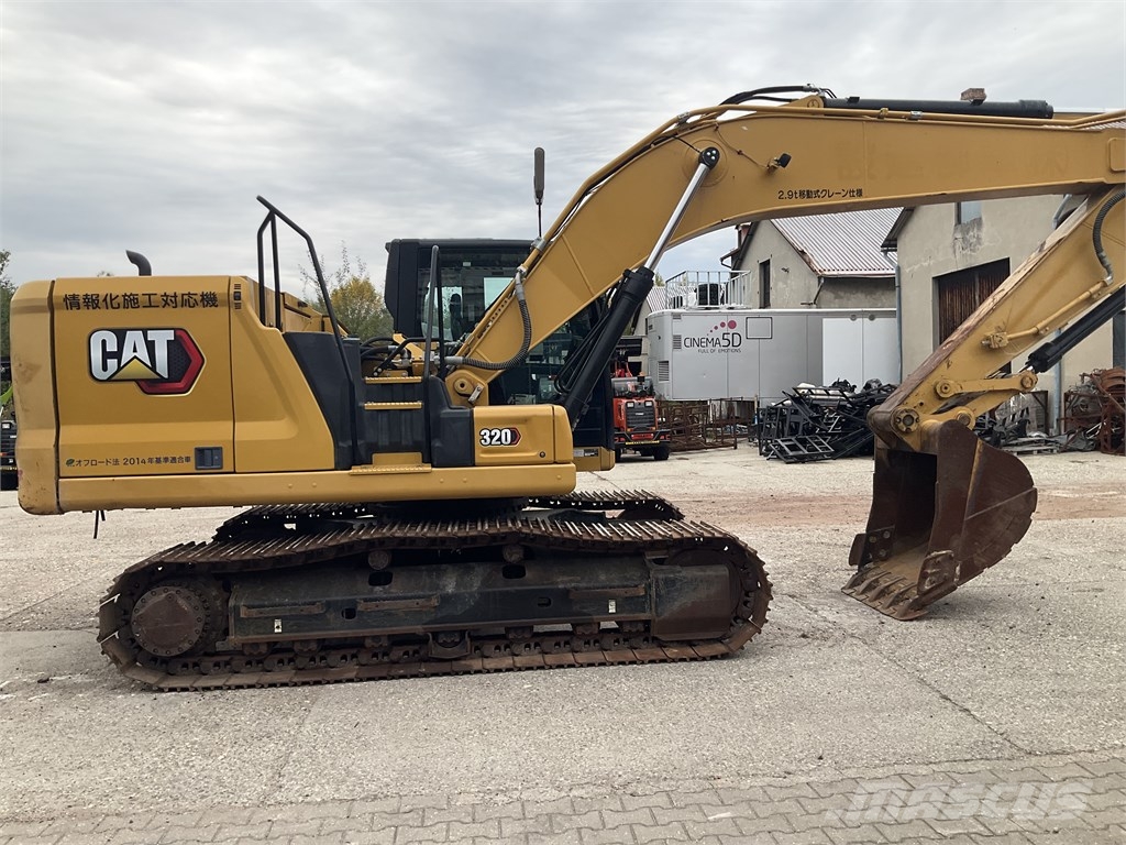 Pásový bagr Caterpillar 320, bagr 320 Pásové rýpadlá