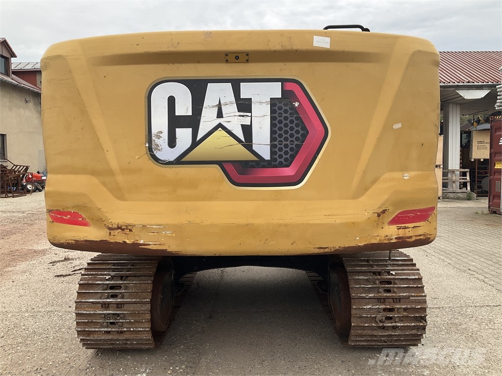 Pásový bagr Caterpillar 320, bagr 320 Pásové rýpadlá