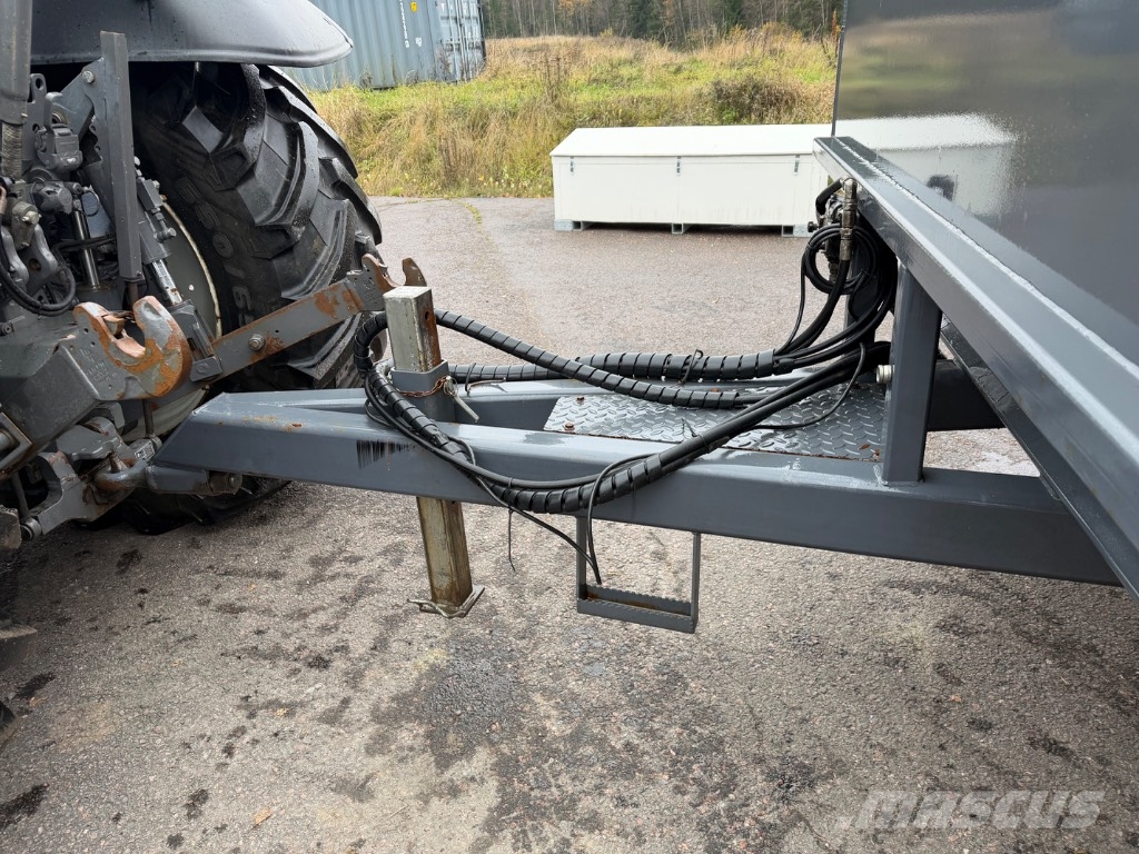 Serco Reko 8000 TVH 砂鹽撒布機