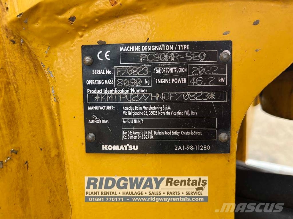 Komatsu PC 80 MR-5 حفارات وسط 7 طن - 12 طن