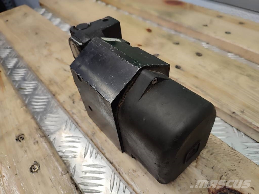 Groeneveld Beka TDM 2 M oil pump Motores