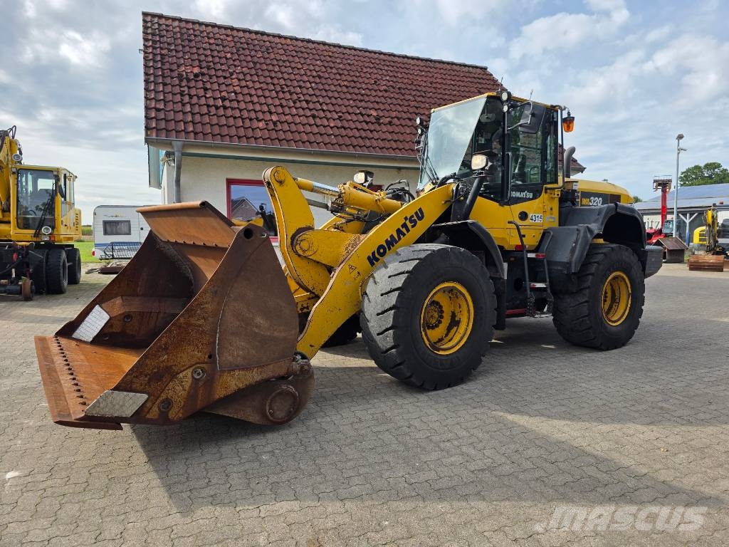 Komatsu WA 320-7 Radlader
