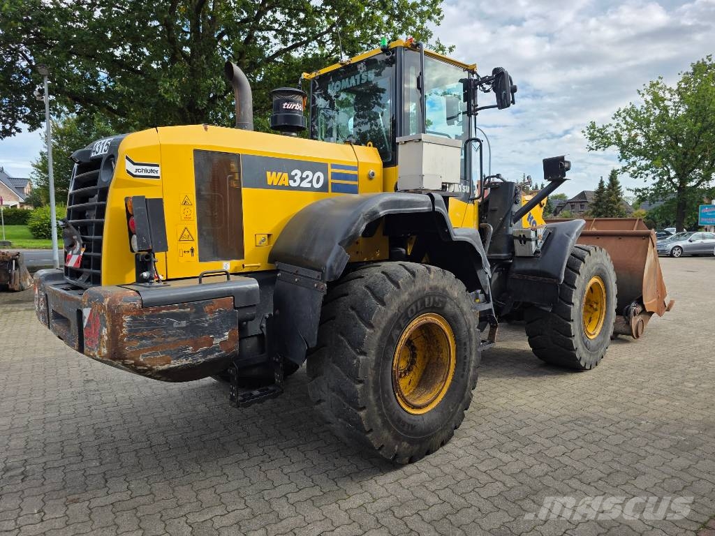 Komatsu WA 320-7 Radlader