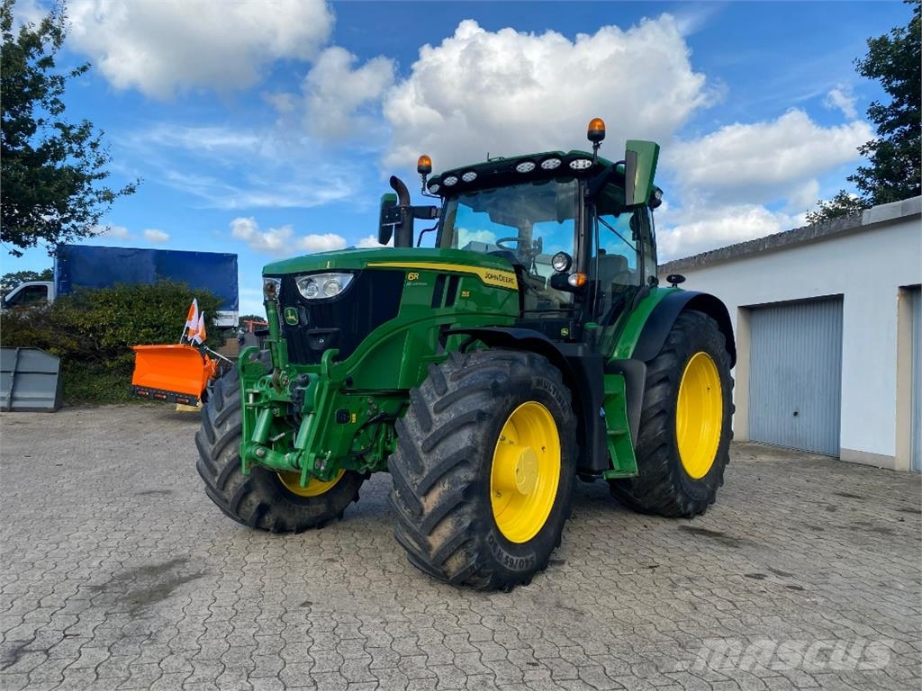 John Deere 6R 155 Traktorer