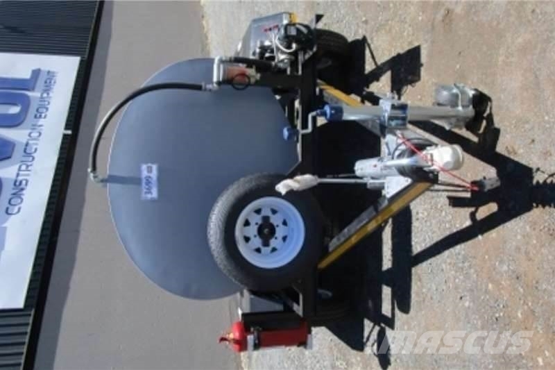 Custom TSHUKUDU 2500L Anders