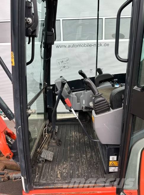 Kubota KX 019-4 Minikaivukoneet < 7t