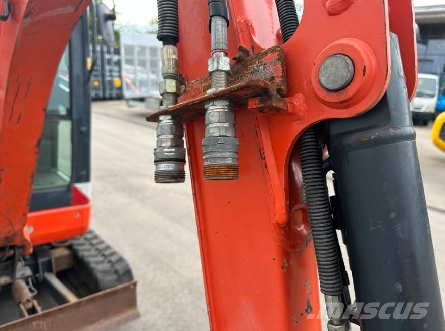Kubota KX 019-4 Minikaivukoneet < 7t