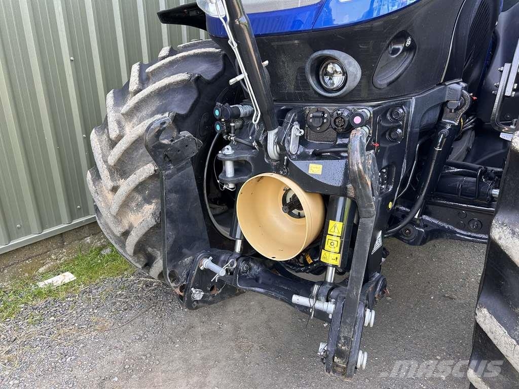 New Holland T7.315 PLMi Blue Power Trattori
