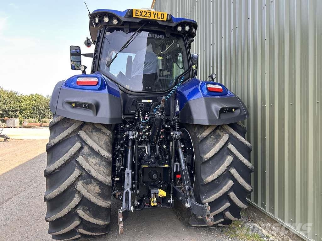 New Holland T7.315 PLMi Blue Power Trattori