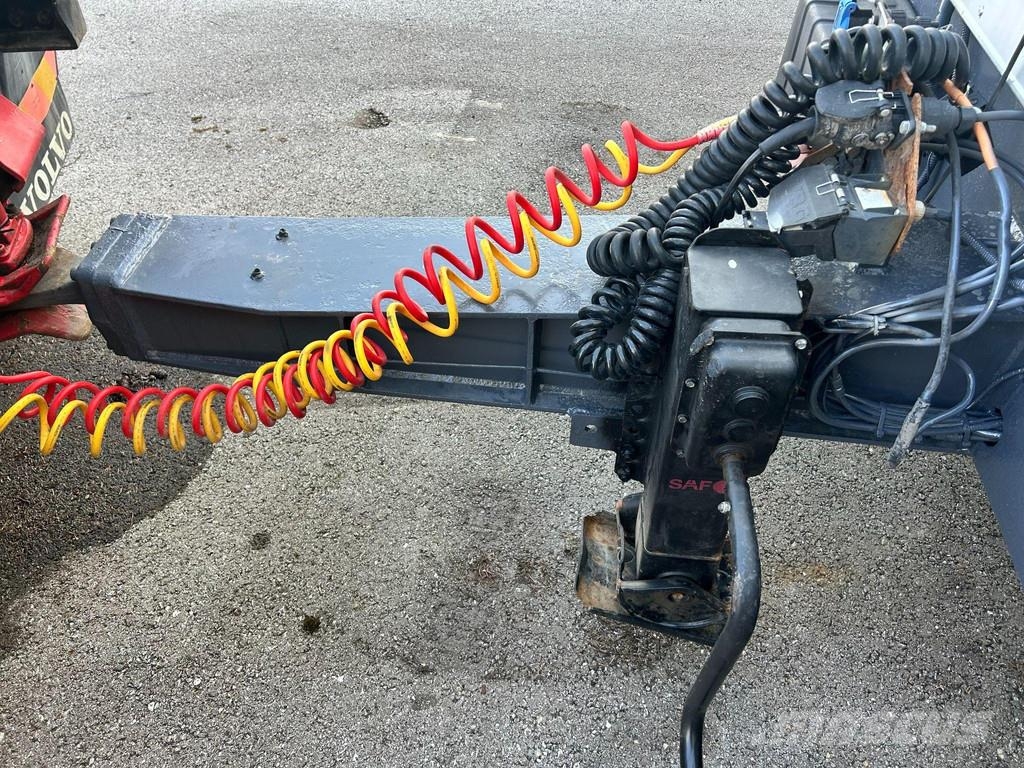 HFR KK18 + CARRIER SUPRA 750 Remolques con temperatura controlada