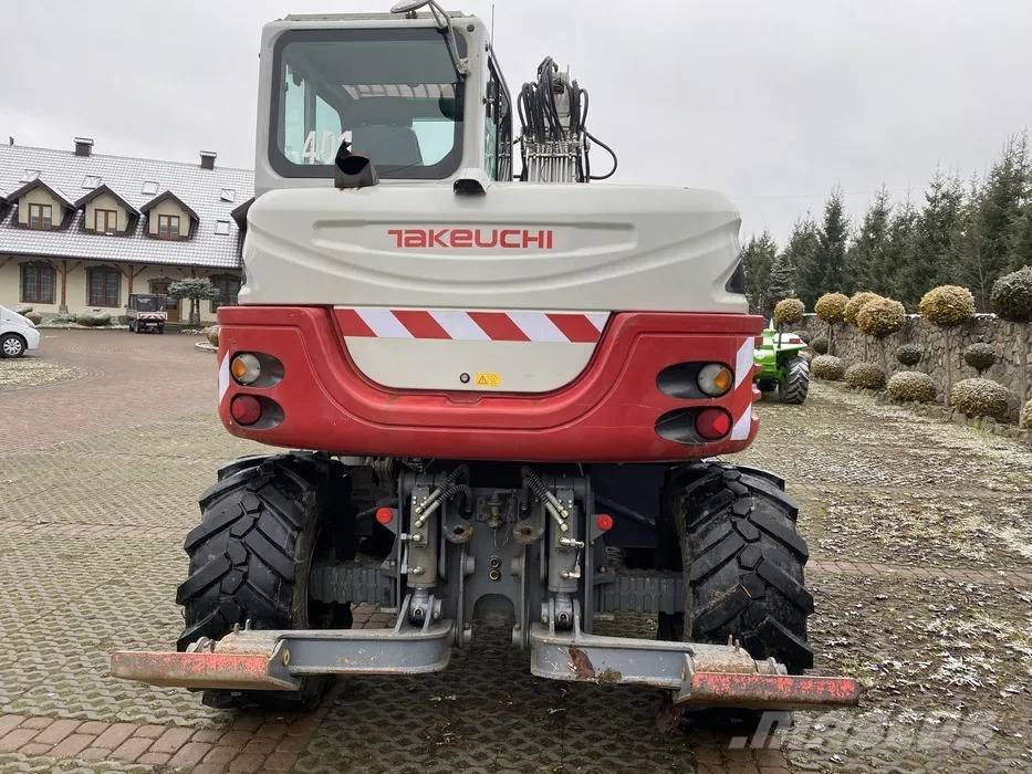 Takeuchi TB 295 轮式挖掘机