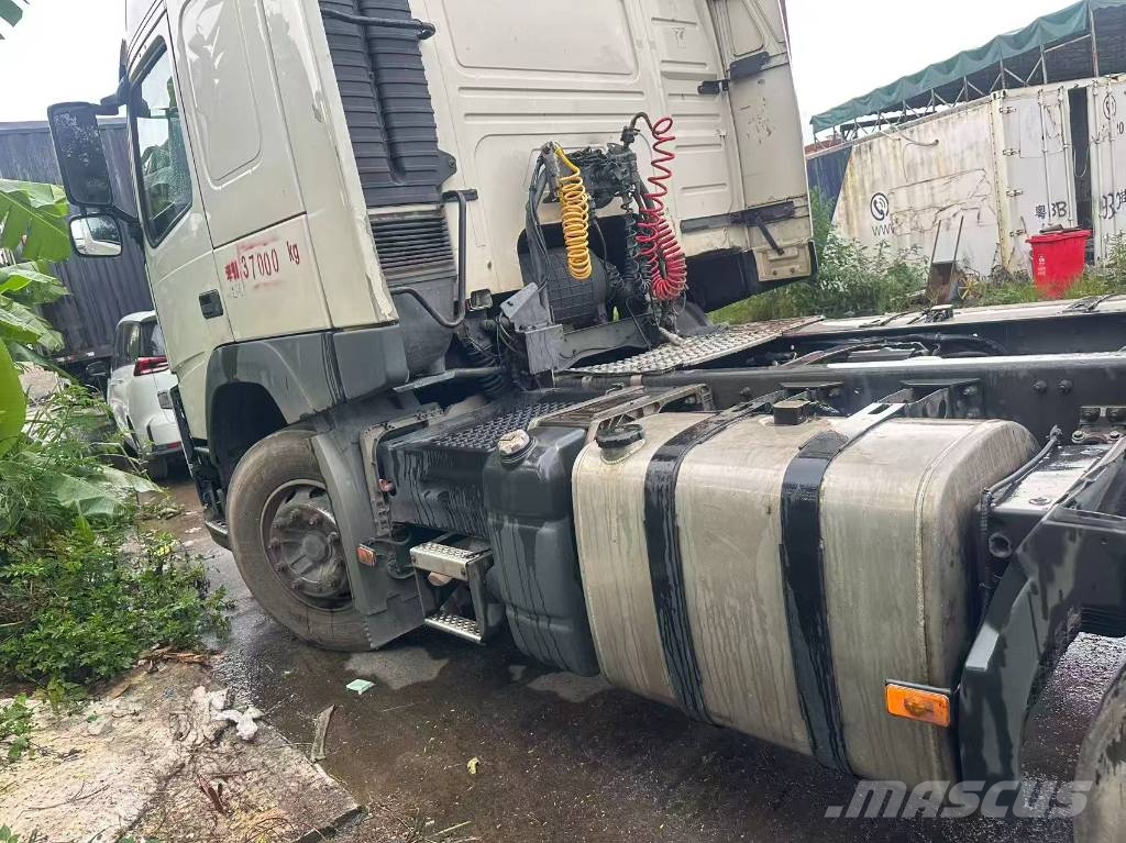 Volvo FM 460 中古トラクターヘッド | トレーラーヘッド