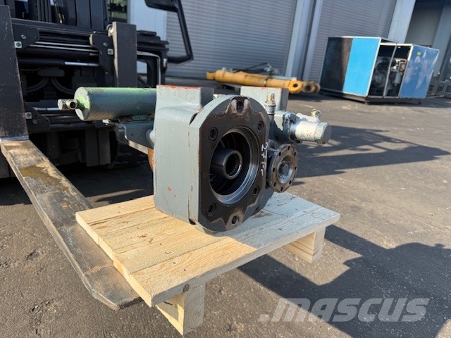 Atlas 1804 MI TRANSMISSION NAF WY 199 أجهزة نقل