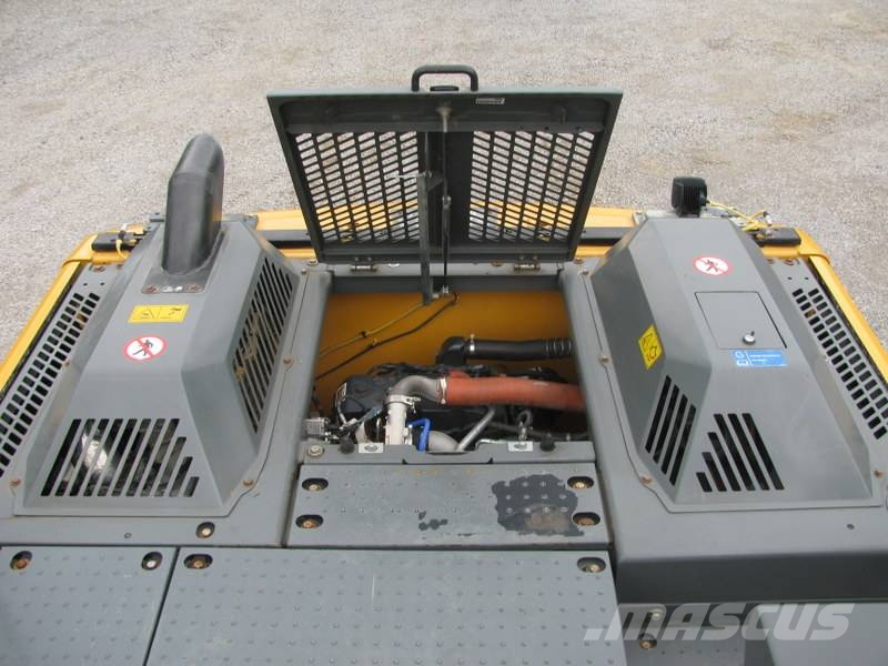 Liebherr R922 LC 1 izkopna žlica Likufix Bagri goseničarji