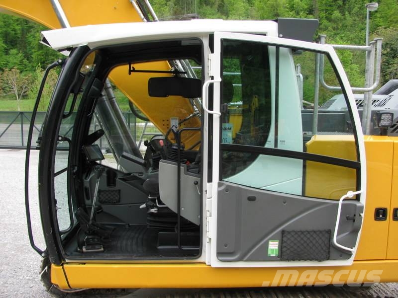 Liebherr R922 LC 1 izkopna žlica Likufix Bagri goseničarji