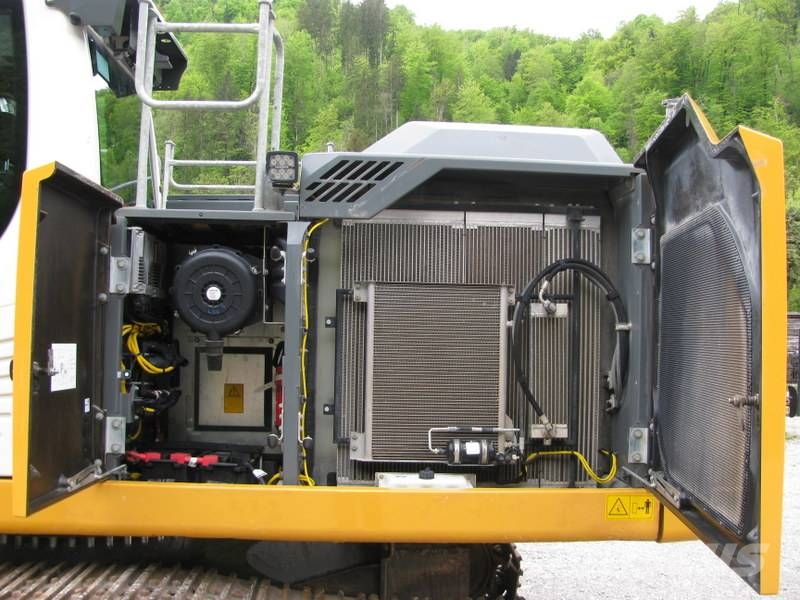 Liebherr R922 LC 1 izkopna žlica Likufix Bagri goseničarji