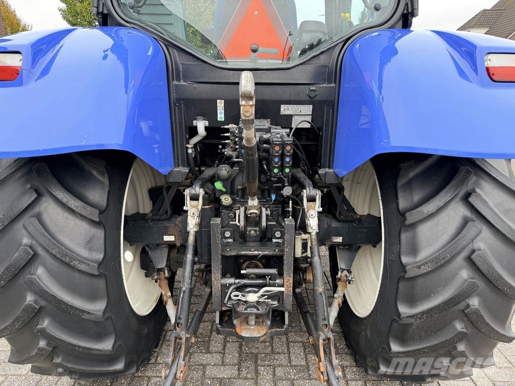 New Holland T6.120 Electro Command Tractors