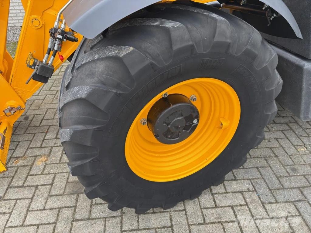 JCB 536-70 Agripro Telehandler, 40 km/h, 145 Hp, 2018 Teleskopiskie manipulatori