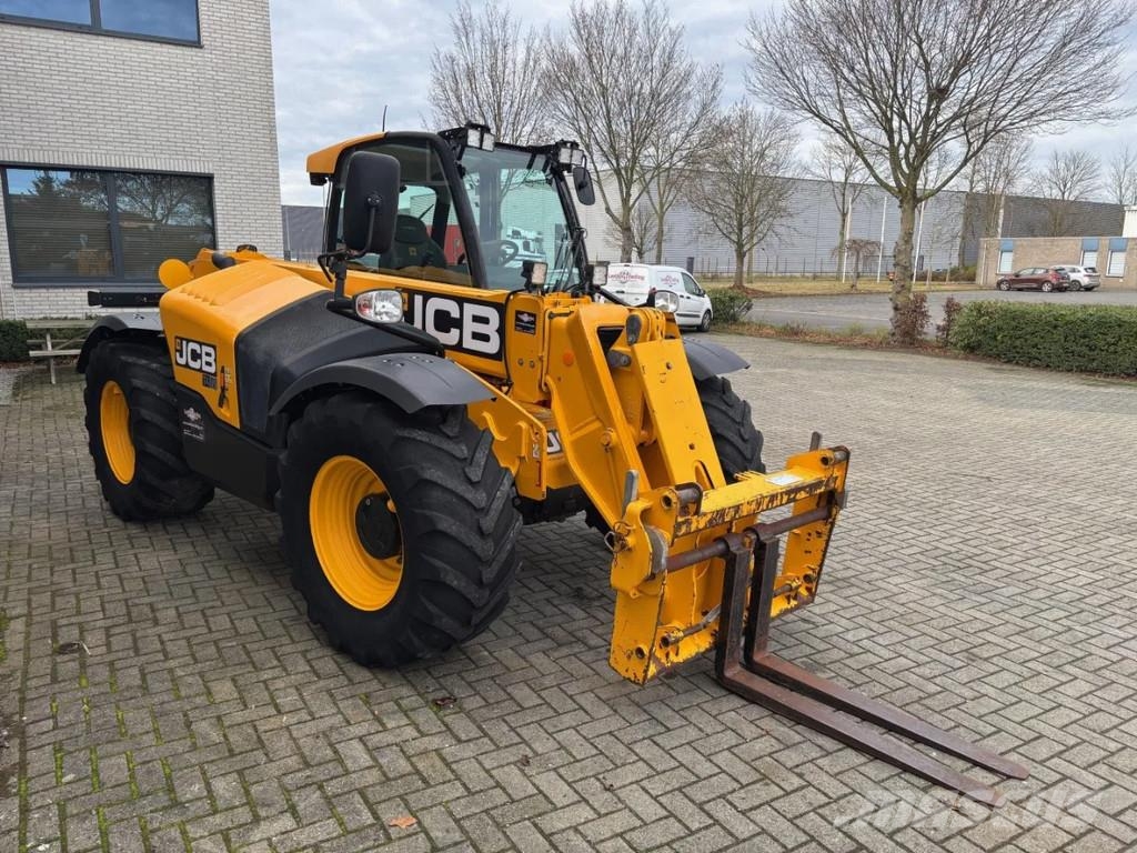JCB 536-70 Agripro Telehandler, 40 km/h, 145 Hp, 2018 Teleskopiskie manipulatori