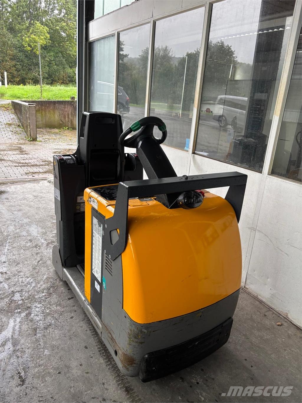 Jungheinrich EZS C40 Çekiciler