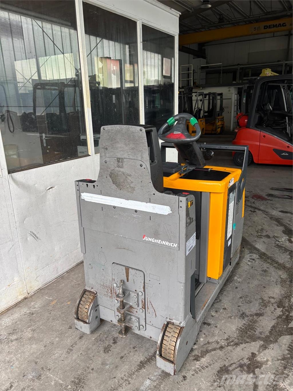 Jungheinrich EZS C40 Çekiciler