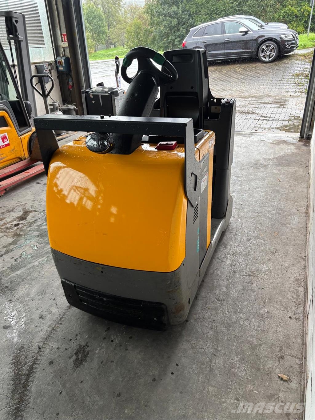 Jungheinrich EZS C40 Çekiciler