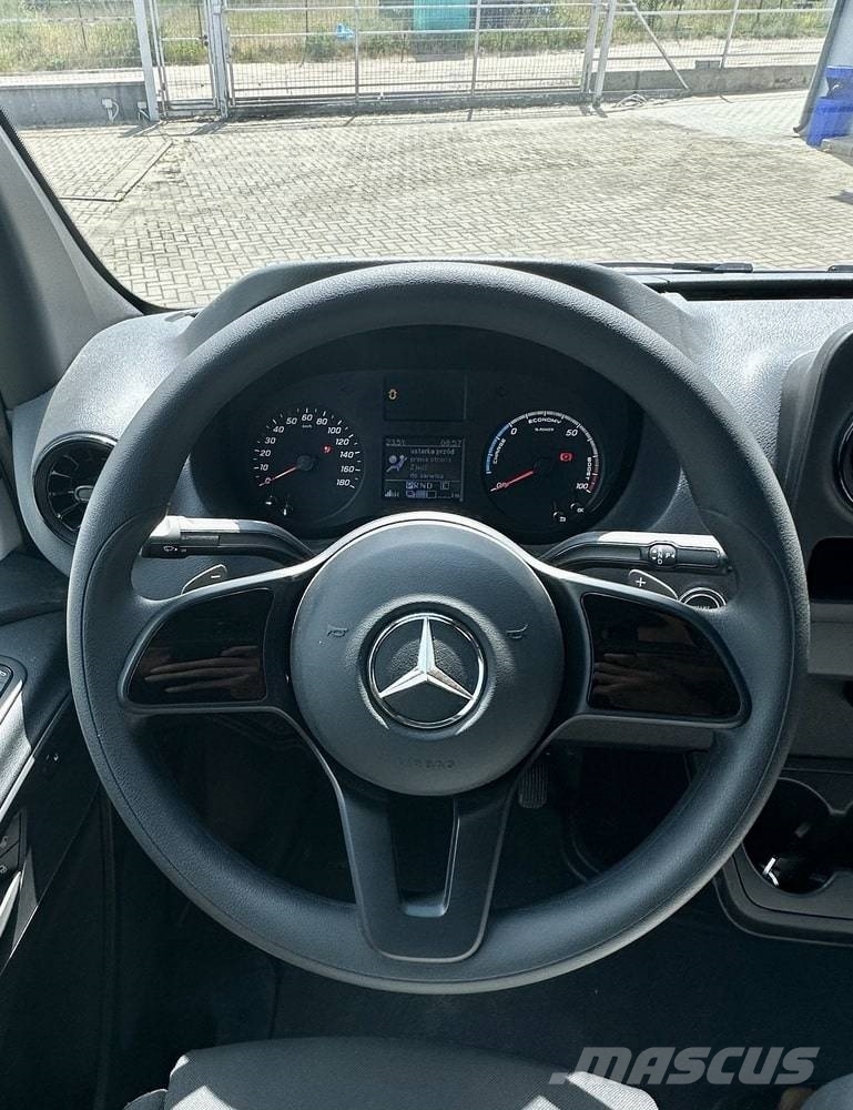 Mercedes-Benz eSprinter Mestské autobusy