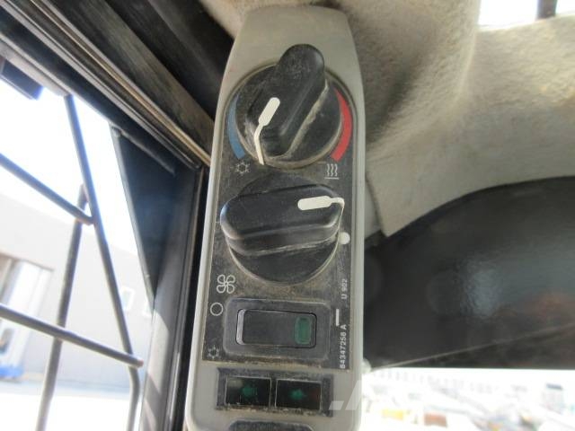 CASE SR 270 Kompaktlader