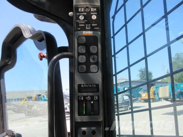 CASE SR 270 Kompaktlader