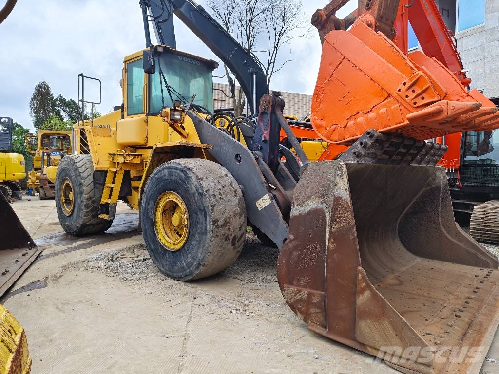 Volvo L 180 E Rataslaadurid