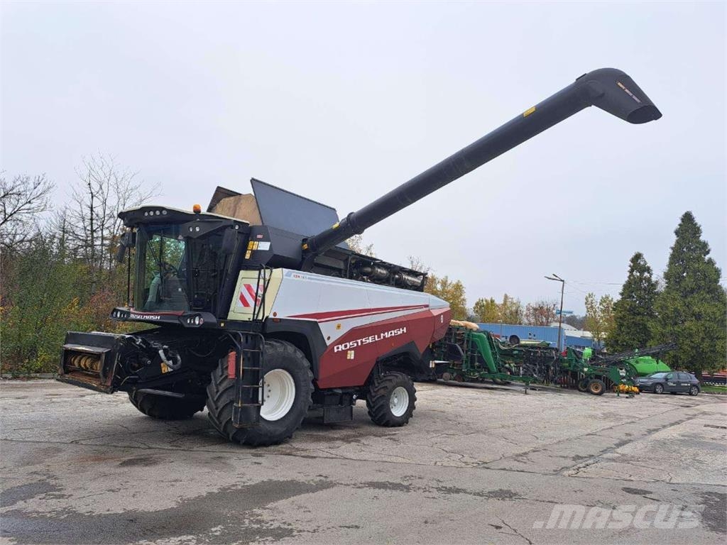 Rostselmash RSM 161 Kombinované zberacie stroje