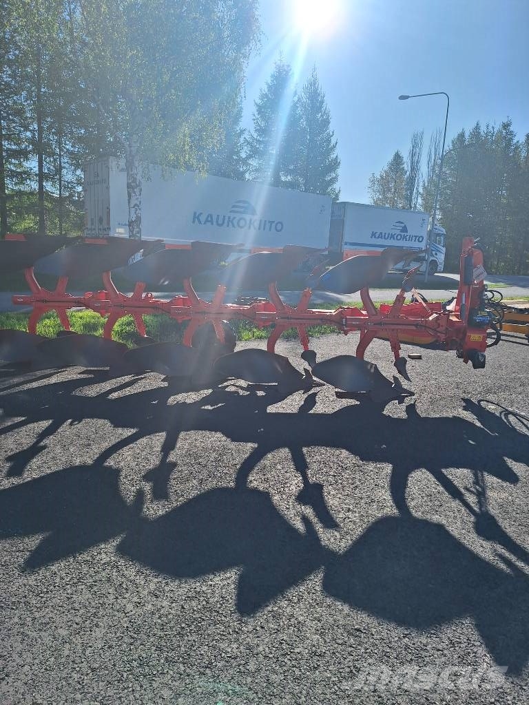 Kuhn Vari-Master 123 NSH Wentelploegen
