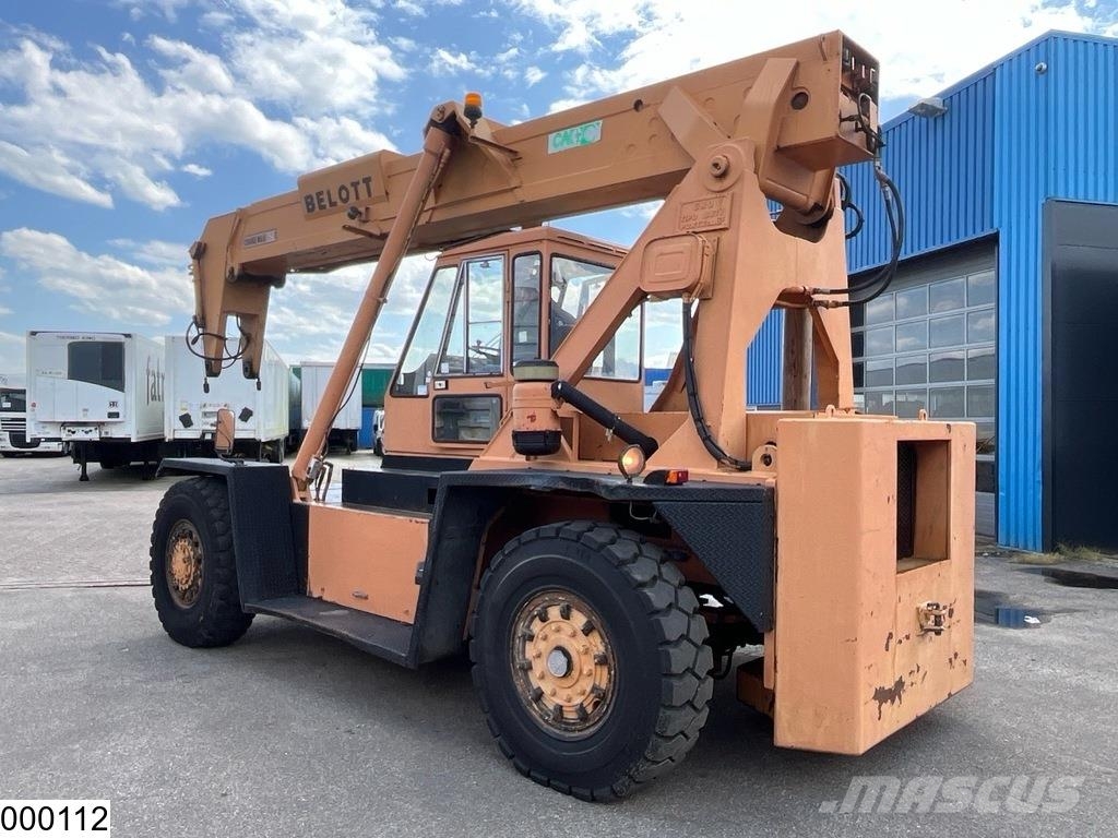 Belotti B81V/2 12 mtr Dieseltrukit
