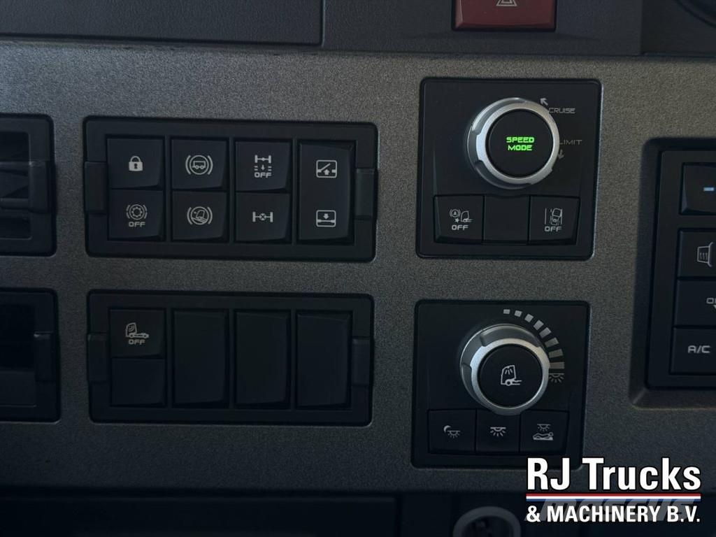 Renault T480 HIGH - Retarder | Smart Tacho V2 | Side Skirt Tractor Units