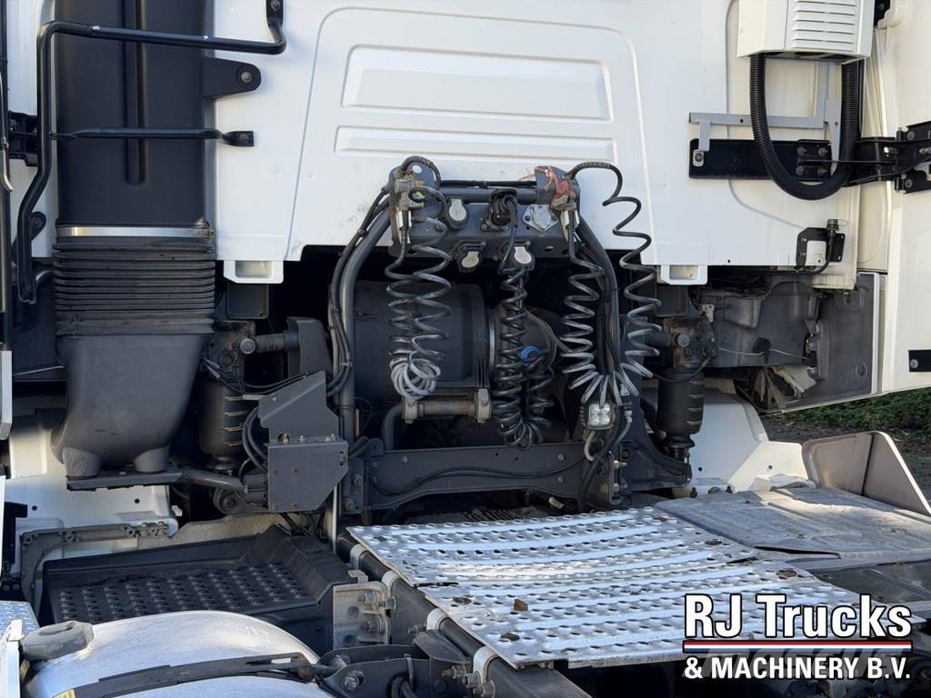 Renault T480 HIGH - Retarder | Smart Tacho V2 | Side Skirt Tractor Units