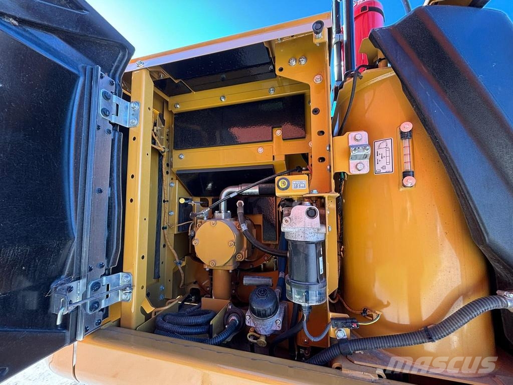 CAT 317 GC 07C 3D / TILTROTATOR / AC / PALLET FORKS Escavatori cingolati