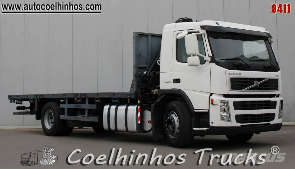 Volvo FM 340 + Hiab 081 Camiones de cama baja