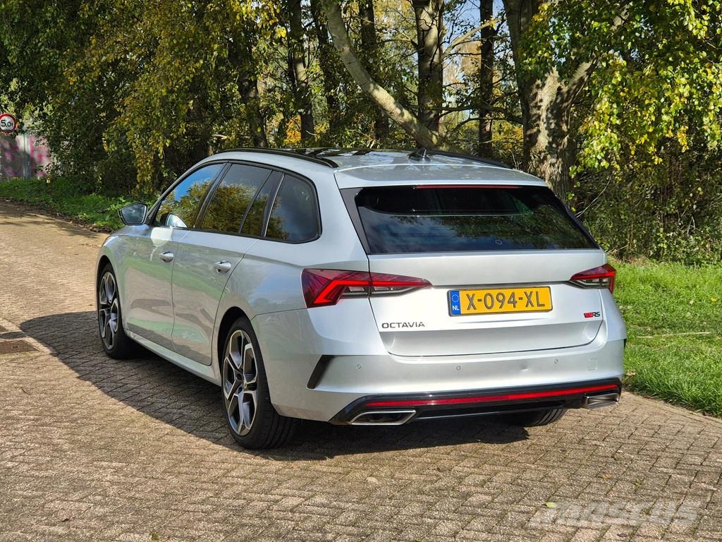 Skoda Octavia RS Combi 2.0TDI 147KW - DSG - Pano - Matri Sõiduautod