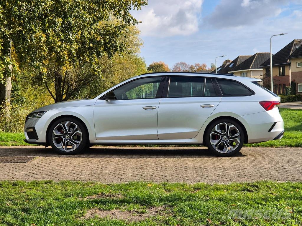 Skoda Octavia RS Combi 2.0TDI 147KW - DSG - Pano - Matri Sõiduautod