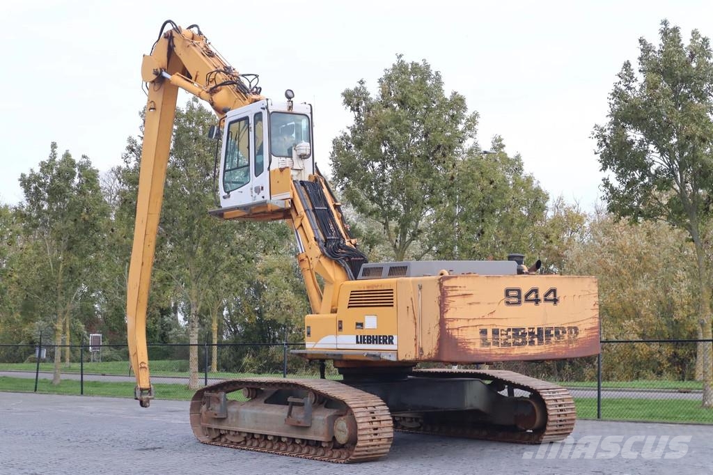 Liebherr R944 B EW | MATERIAL HANDLER | LIFT CAB | AIRCO Pelle à déchets